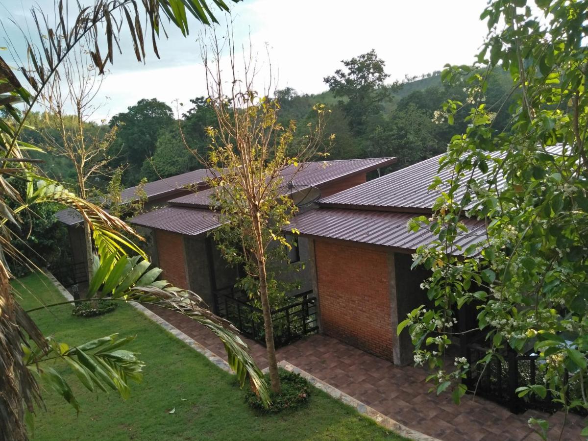 Sangkla Resort Ban Bang Pla O Exterior foto